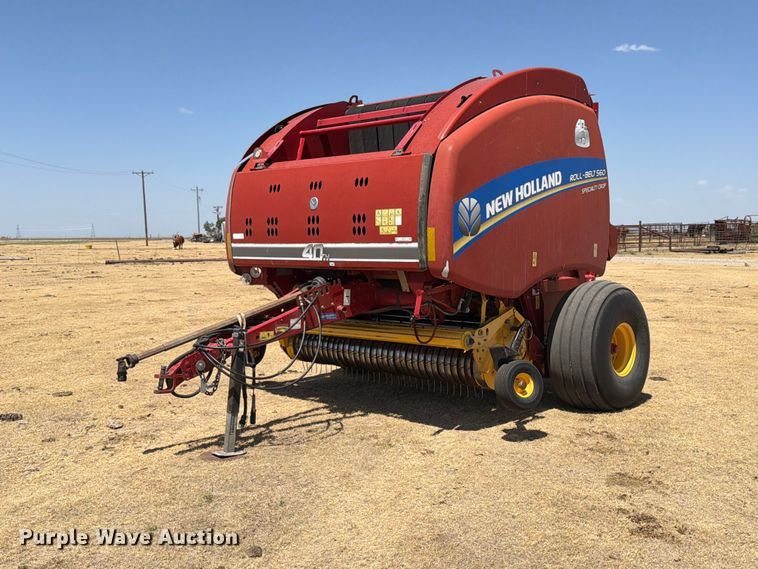2015 New Holland RB560 round baler - EW4101