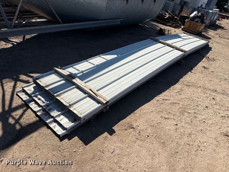 (100) sheets of corrugated sheet metal - EW4222
