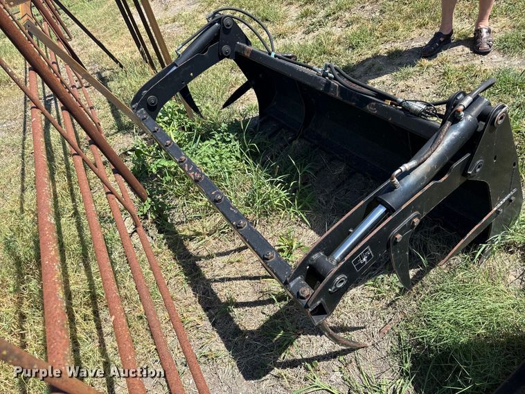 CNH America grapple bucket - EX2194