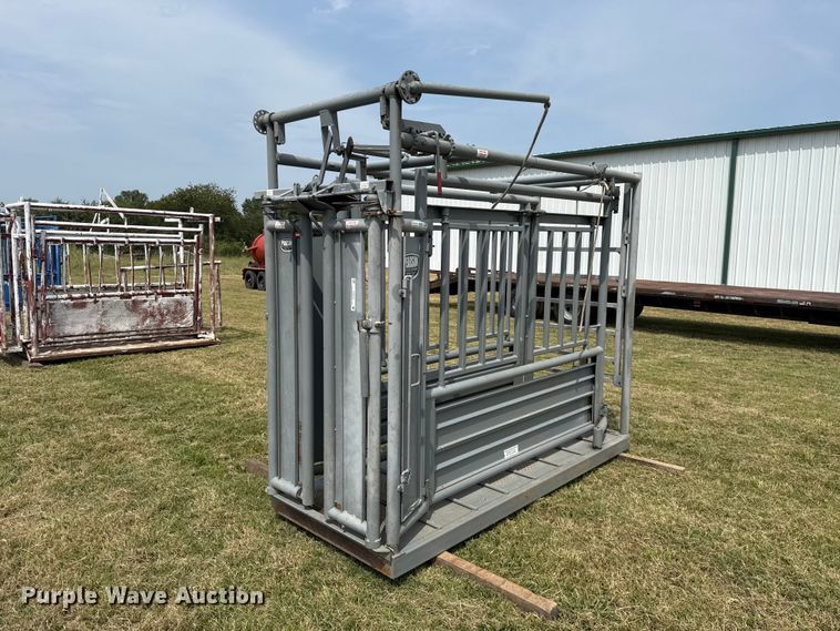 Pearson CMC01SC livestock chute - FC4127