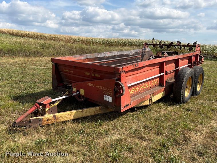 New Holland 790 manure spreader - FK3389