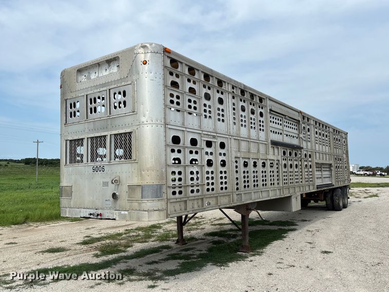 2001 Wilson PSAL-303P livestock trailer - DZ4593