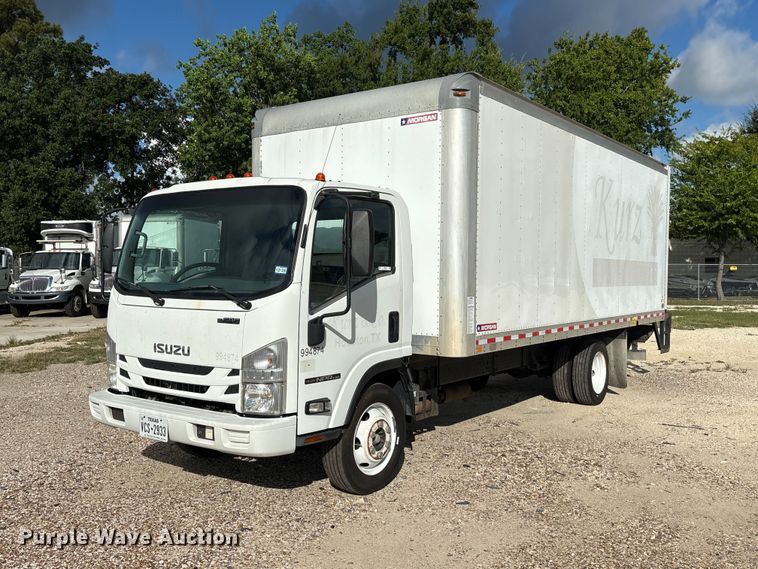 2019 Isuzu NPR box truck - EU0789