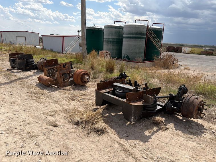 (3) truck axles - EW8688
