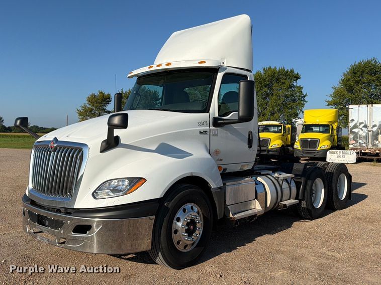 2019 International LT625 semi truck - FK3387