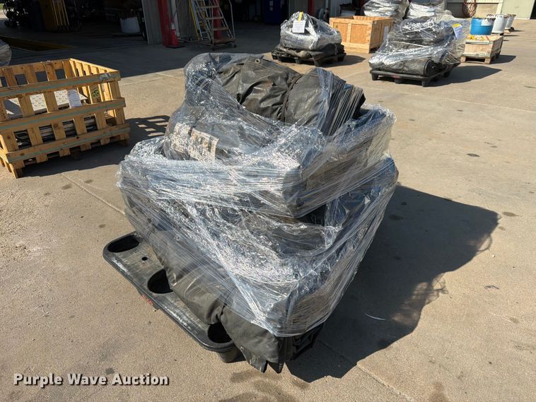 (9) tarps - MQ9134