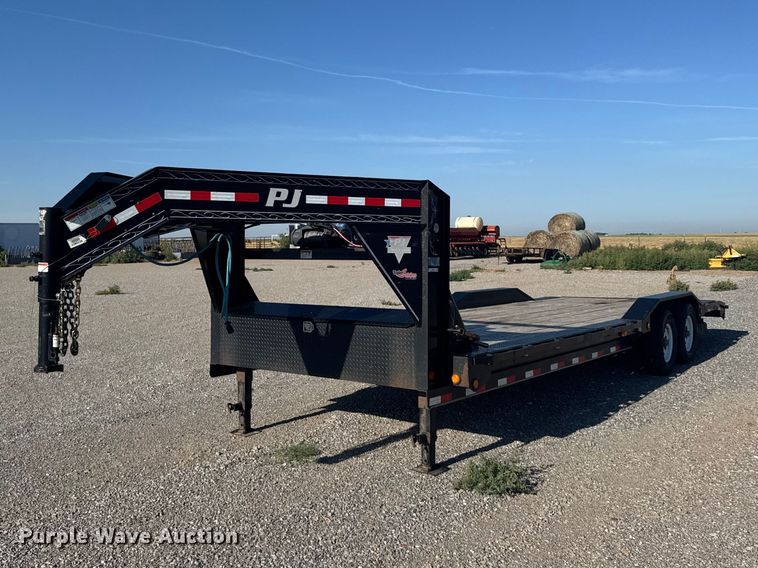 2018 PJ equipment trailer - DY3244