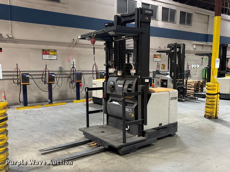 2016 Crown SP4020-30 order picker - EL2614