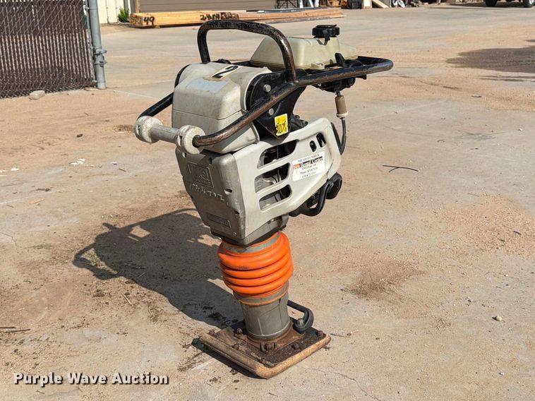 Multiquip-Mikasa MTX-70HD plate compactor - EP7532