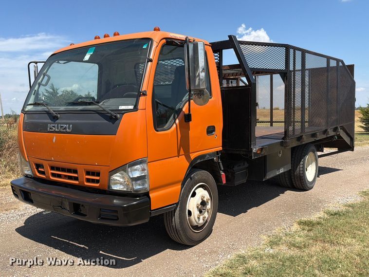 2007 Isuzu NQR flatbed truck - EP7538