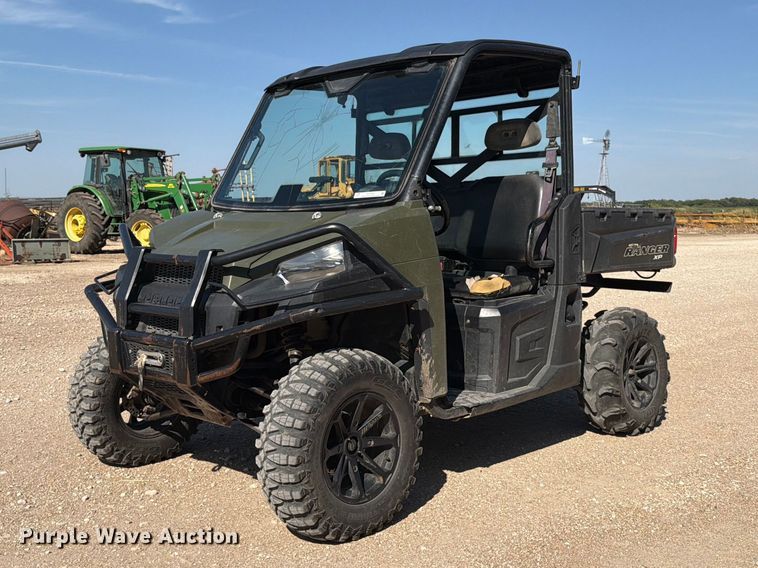 2014 Polaris Ranger 900 XP utility vehicle - EP7563