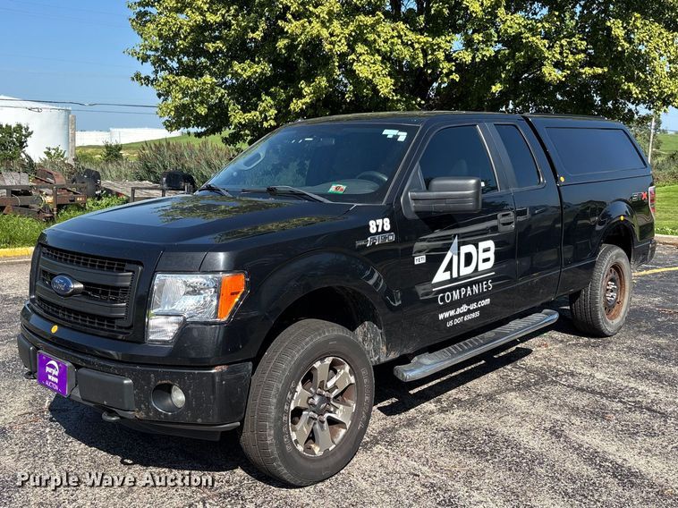 2013 Ford F150 Ext. Cab pickup truck - ER3260
