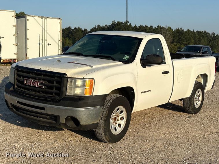 2010 GMC Sierra 1500 pickup truck - ES8725