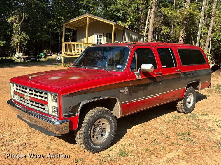 1986 Chevrolet Suburban K10 SUV - ET0488