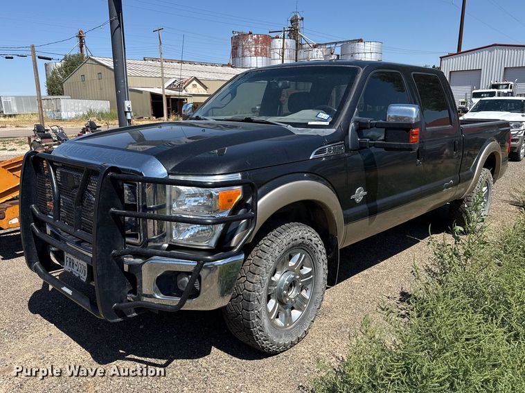 2012 Ford F250 Super Duty Crew Cab pickup truck - EW4264