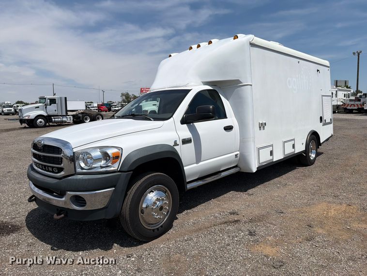 2008 Sterling Bullet 5500 utility / service truck - FB5067