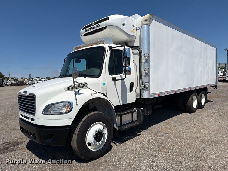 2020 Freightliner Business Class M2 refrigerated truck - FB5079