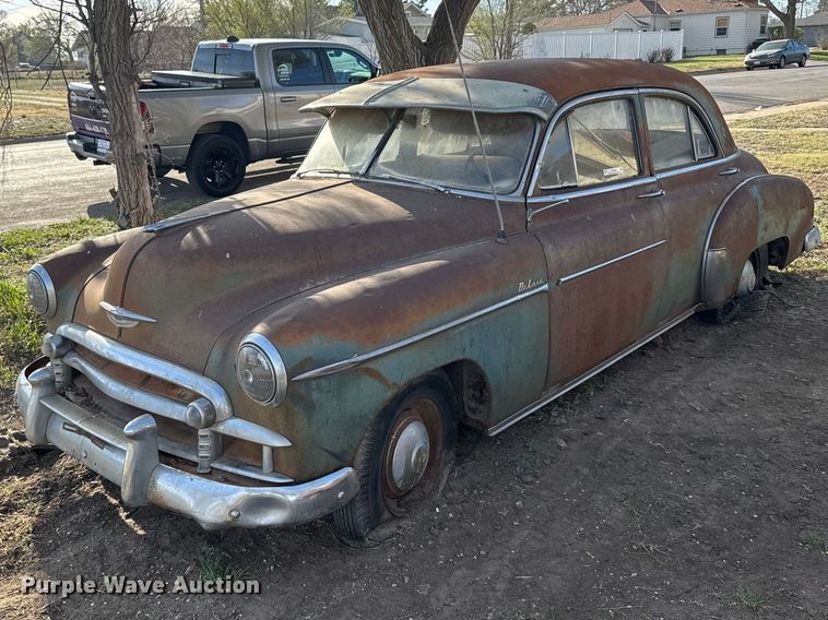 Chevrolet sedan - FB7089
