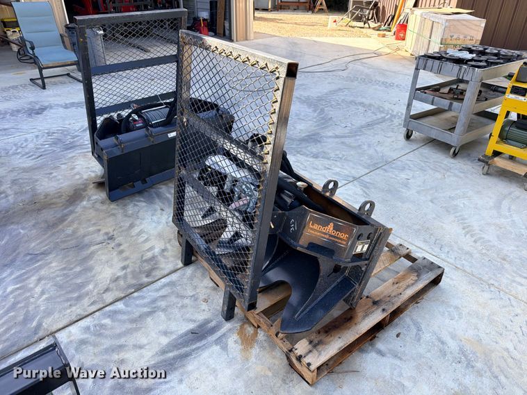 2025 LandHonor FW-13-15000G skid steer winch - FB8301