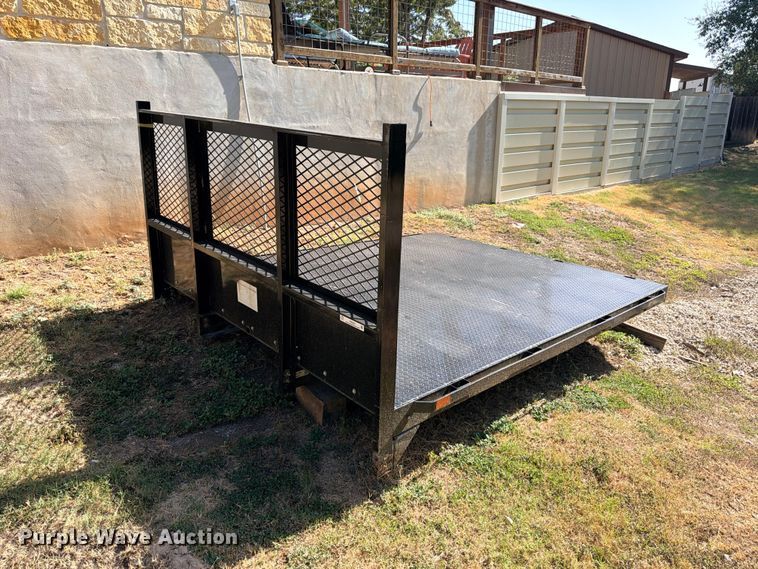 Bedrock pickup truck flatbed - FB8303