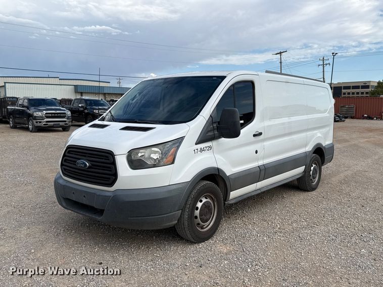 2017 Ford Transit 150 van - FC4217