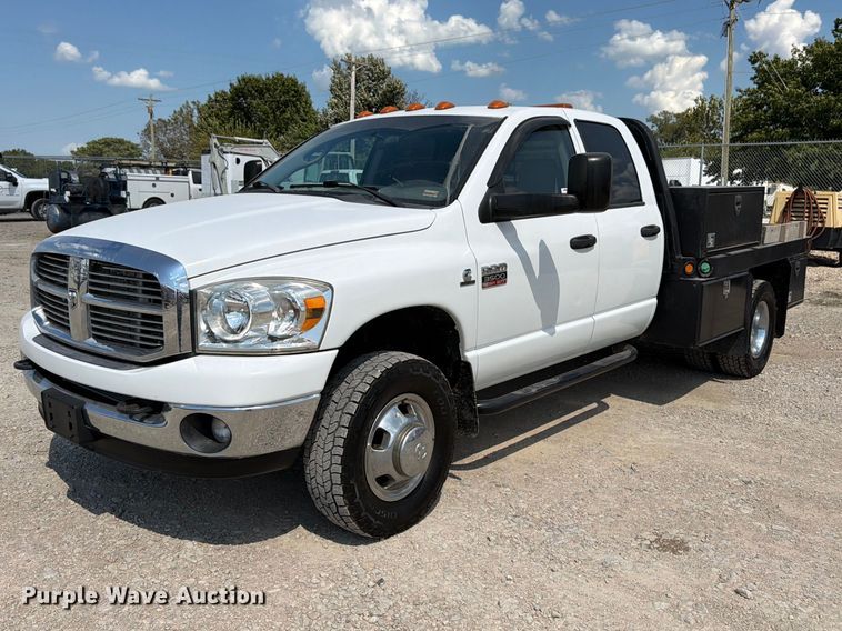 2008 Dodge Ram 3500HD Ext. Cab flatbed pickup truck - FK3408