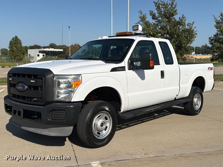2012 Ford F250 Super Duty Ext. Cab pickup truck - FP3043
