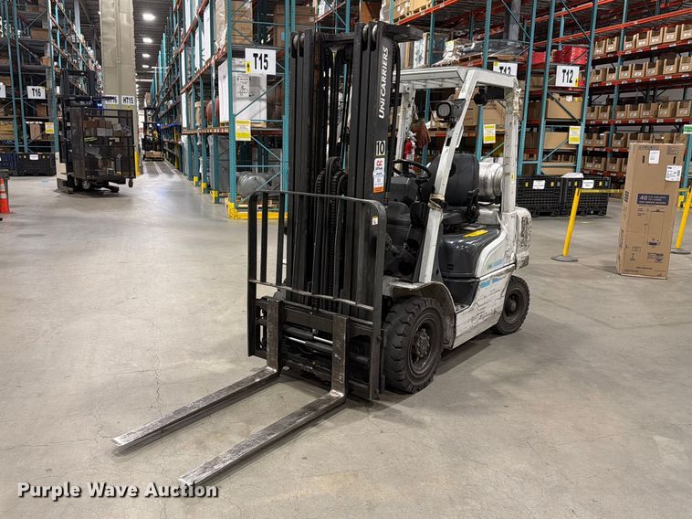 2017 UniCarriers PF50 forklift - FT3004
