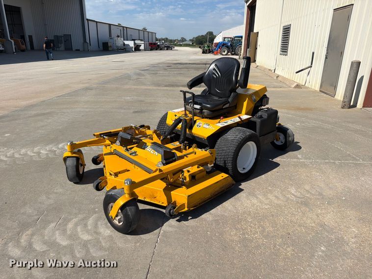 2022 Walker H27i ZTR lawn mower - NF9549