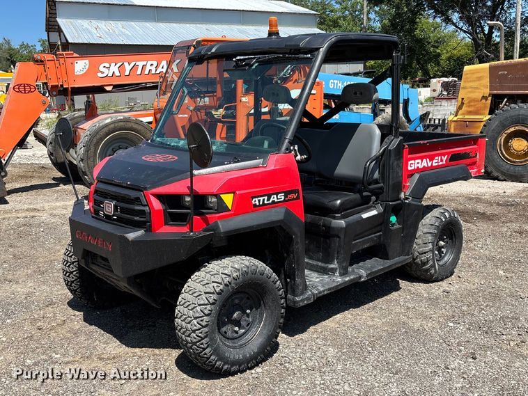 2016 Gravely 3000 utility vehicle - NM9957