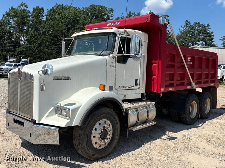 2016 Kenworth T800 dump truck - DU6335