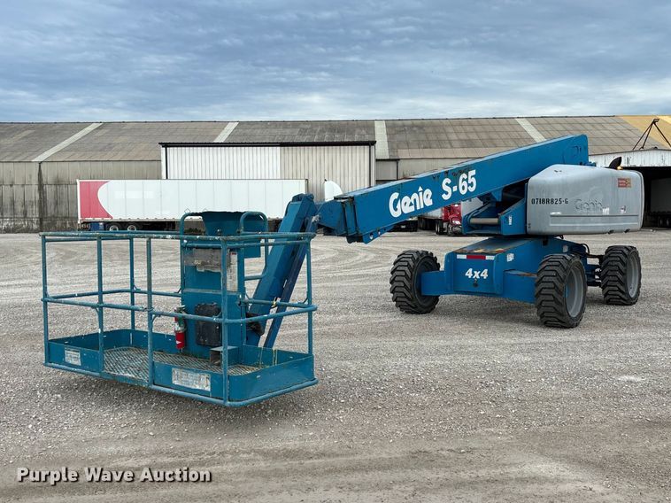 2007 Genie S-65 boom lift - DZ4636