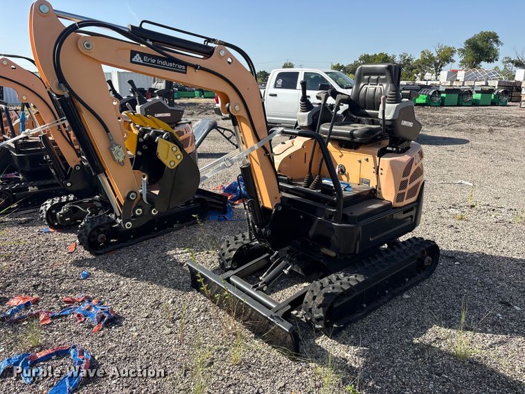 2024 Erie EM15 mini excavator - ET0424