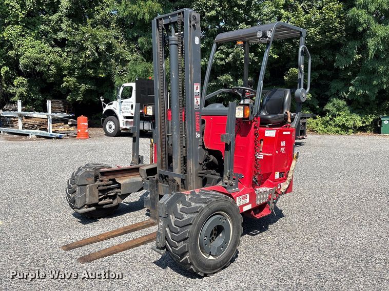 2016 Moffett M8 55.4 forklift - ET8668