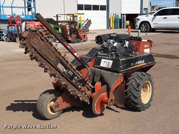 2001 Ditch Witch 1820H walk-behind trencher - EW1052