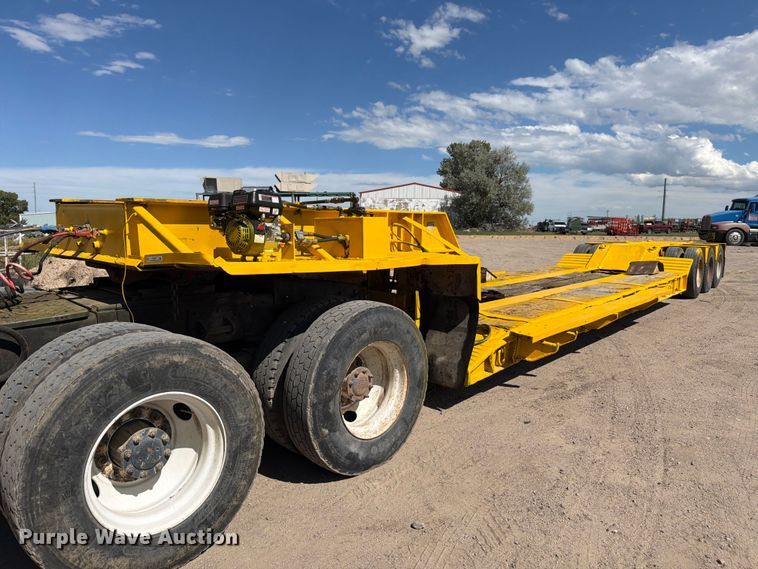 1985 Witco Challenger lowboy equipment trailer - EW2215