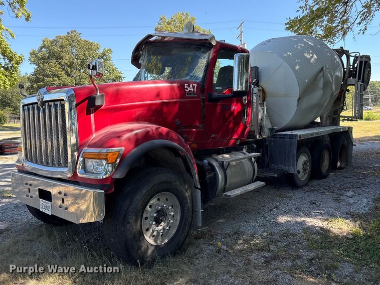 2023 International HX520 ready mix truck - EX2192