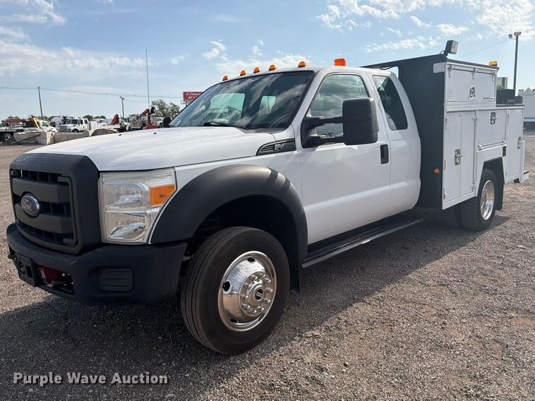 2014 Ford F450 Super Duty Ext. Cab utility / service truck - FB5057