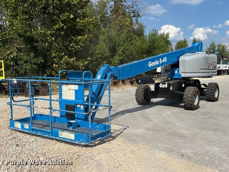 2013 Genie S-45 boom lift - FG0629
