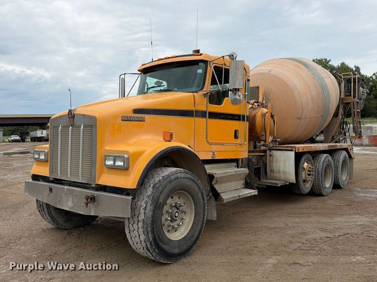 2006 Kenworth W9 Series ready mix truck - FK3345
