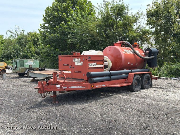 Ditch Witch FX30 vacuum excavator - FT6167