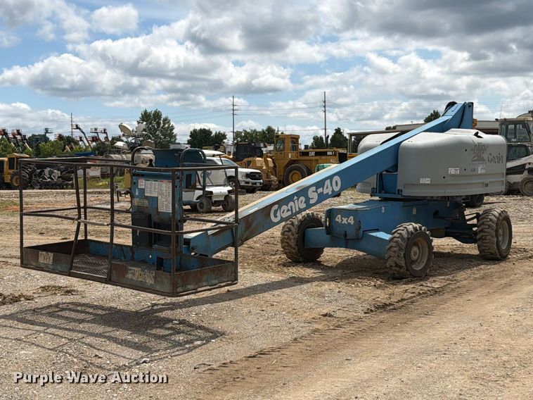 1999 Genie S-40 boom lift - FT6184
