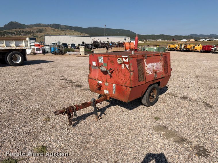 Sullair 185DPQ-JDD air compressor - FT6682