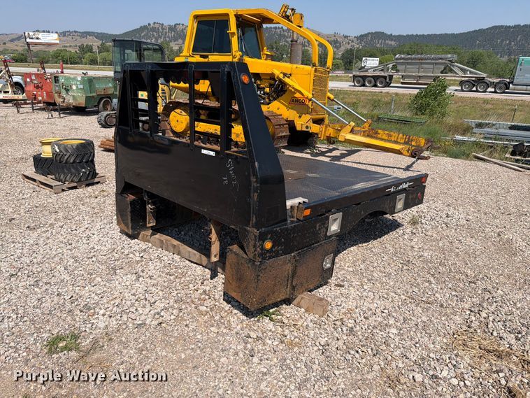 Bradford Built pickup truck flatbed - FT6685