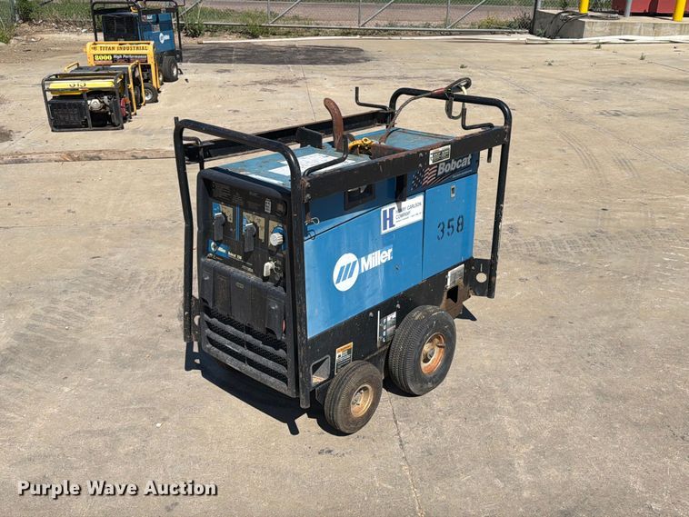 Miller Bobcat 250 welder/generator - FT6688