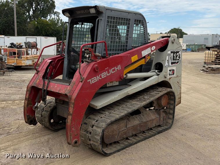 2014 Takeuchi TL12 tracked skid steer loader - FU4587