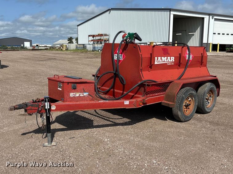 2015 Lamar fuel trailer - NM9929