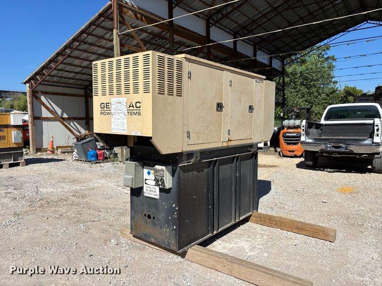 2002 Generac 2823260100 generator - NM9958