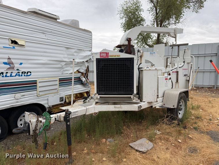 2019 Bandit 200UC wood chipper - YA4029
