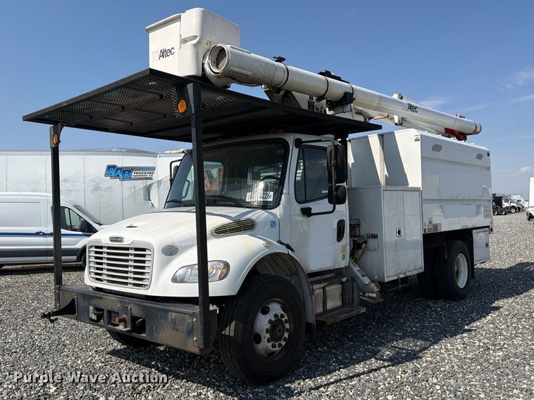 2014 Freightliner Business Class M2 forestry bucket truck - YA4106